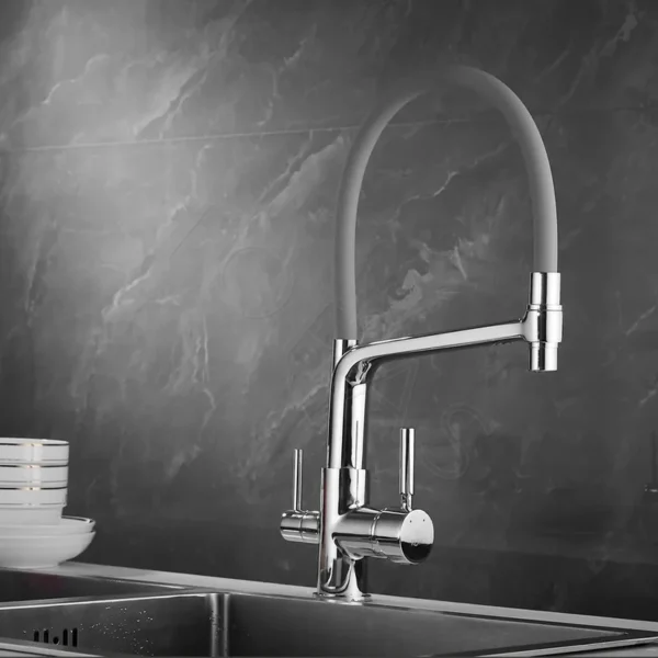 Смеситель для кухни с гибким изливом Rose R658