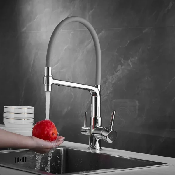 Смеситель для кухни с гибким изливом Rose R658