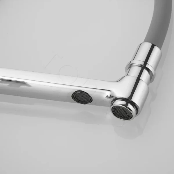 Смеситель для кухни с гибким изливом Rose R658