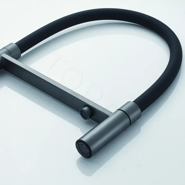 Смеситель для кухни с гибким изливом Shevanik S178T