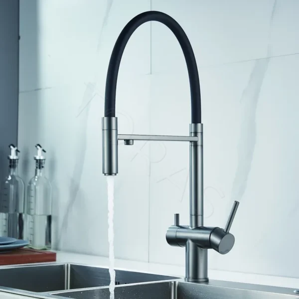 Смеситель для кухни с гибким изливом Shevanik S178T