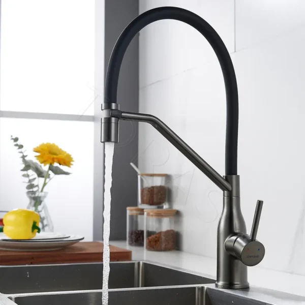 Смеситель для кухни с гибким изливом Shevanik S343T-3