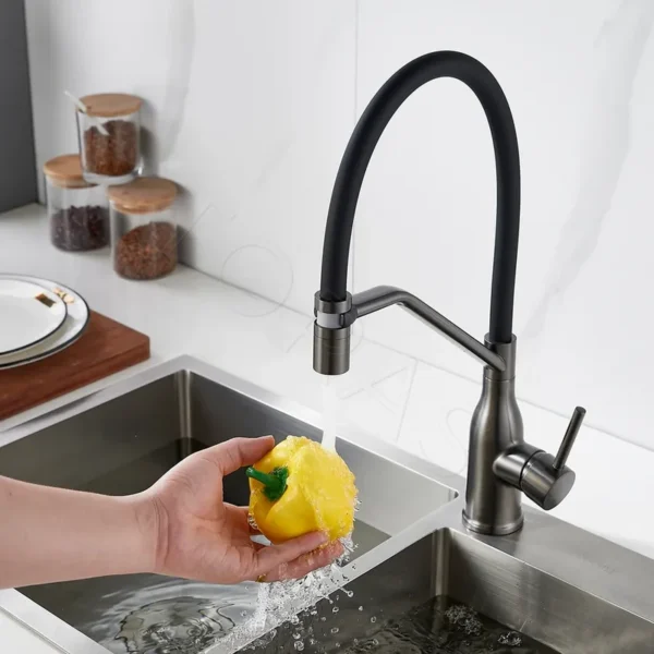 Смеситель для кухни с гибким изливом Shevanik S343T-3