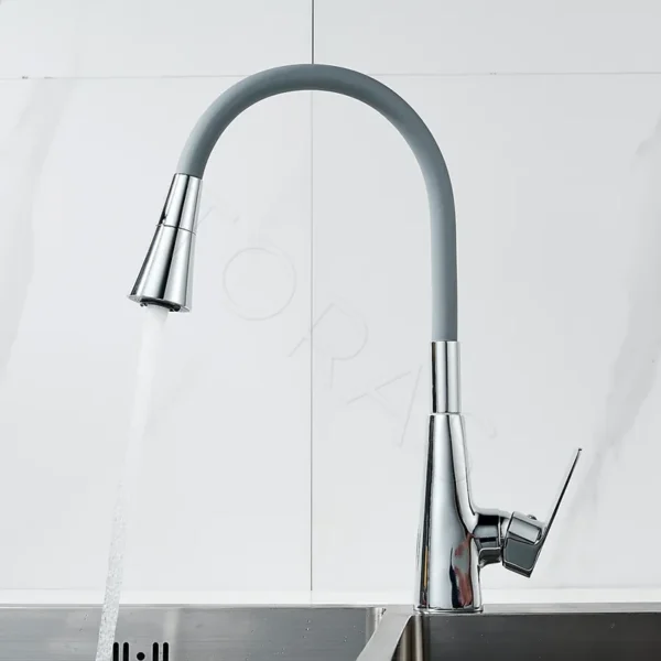 Смеситель для кухни с гибким изливом Shevanik S543-9