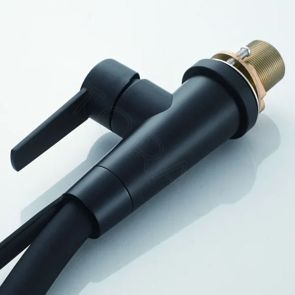 Смеситель для кухни с гибким изливом Shevanik S943H-3