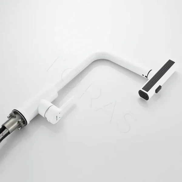 Смеситель для кухни с выдвижным изливом Shevanik S263C