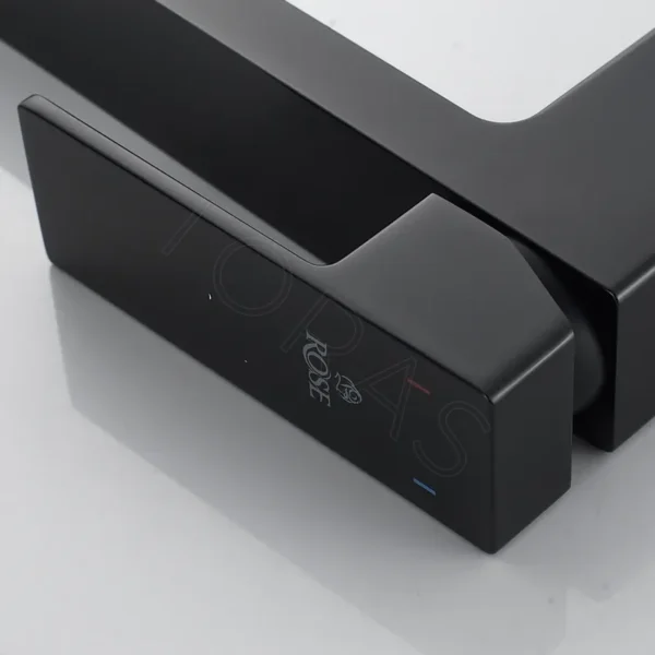 Смеситель для умывальника Rose R1811H-1