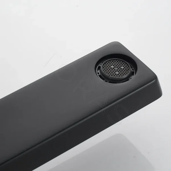 Смеситель для умывальника Rose R1811H-1