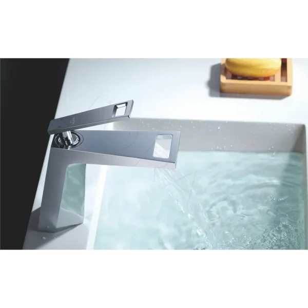 Смеситель для умывальника Rose R2001