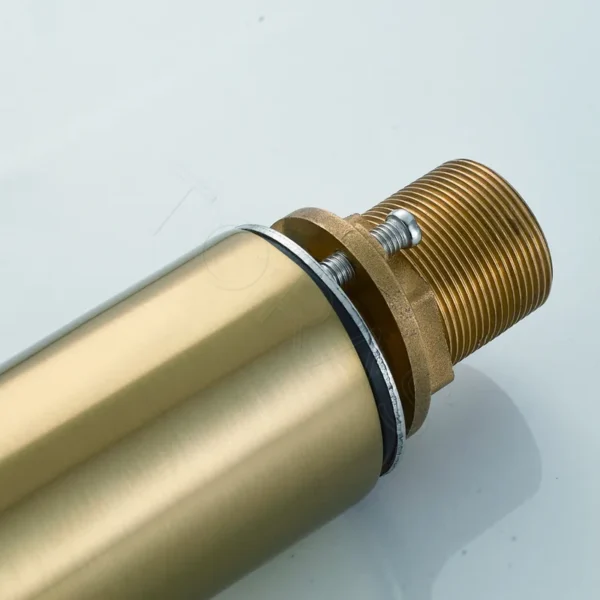 Смеситель для умывальника Rose R3911G