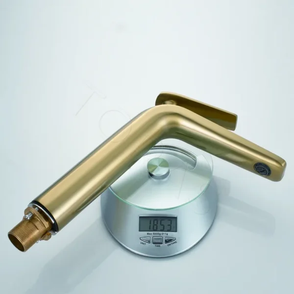 Смеситель для умывальника Rose R3911G