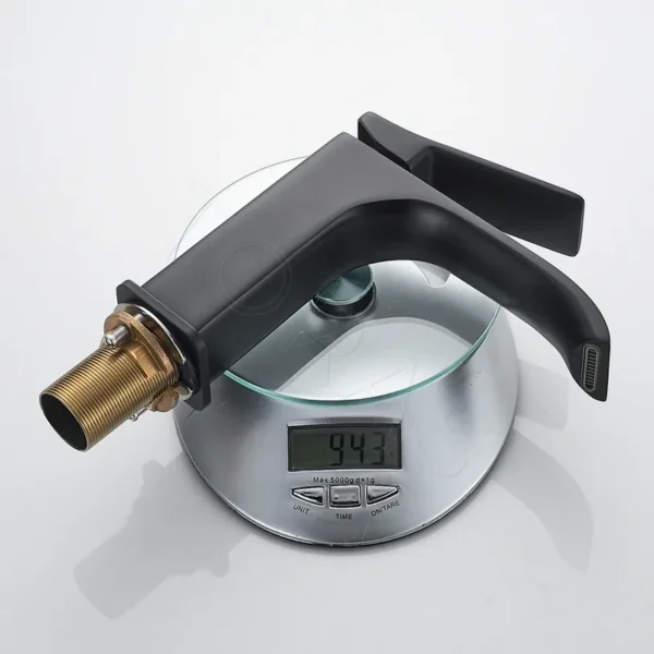 Смеситель для умывальника Shevanik S4001H