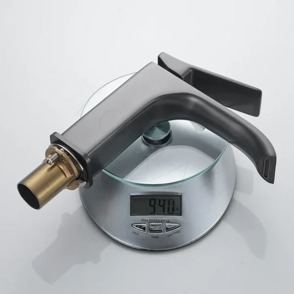 Смеситель для умывальника Shevanik S4001T