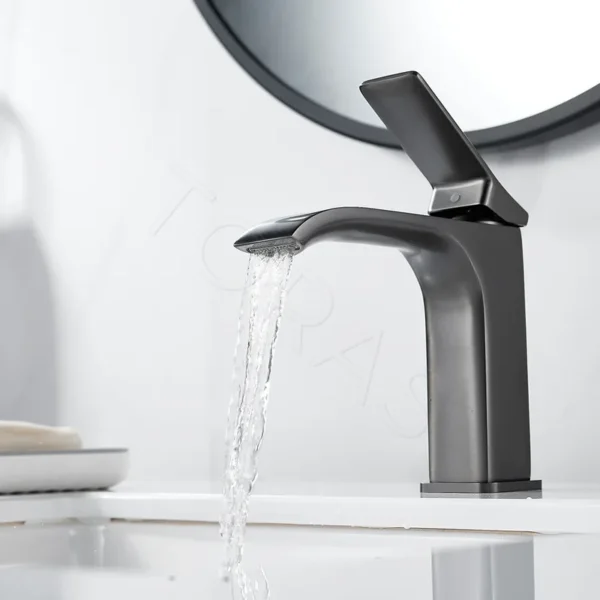 Смеситель для умывальника Shevanik S4001T