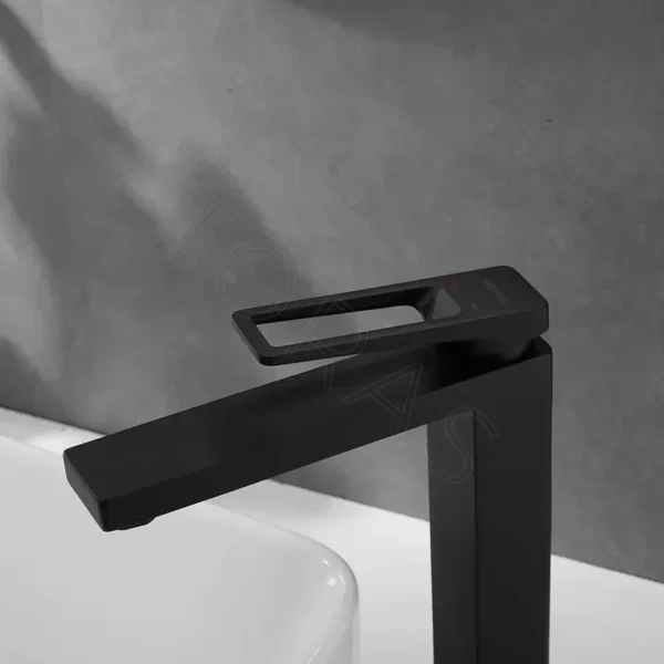 Смеситель для умывальника Shevanik S6811H