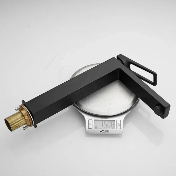 Смеситель для умывальника Shevanik S6811H