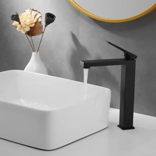 Смеситель для умывальника Shevanik S6811H