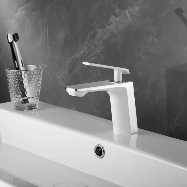 Смеситель для умывальника Shevanik S8001F