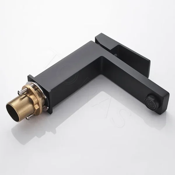 Смеситель для умывальника Shevanik S9601H