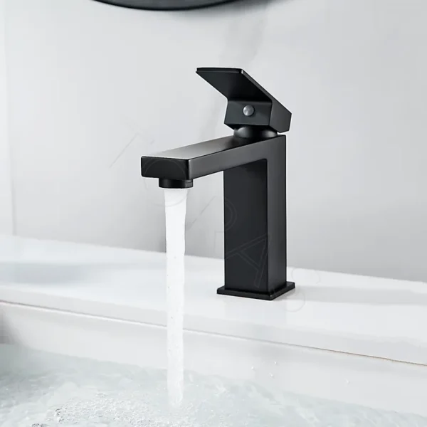 Смеситель для умывальника Shevanik S9601H