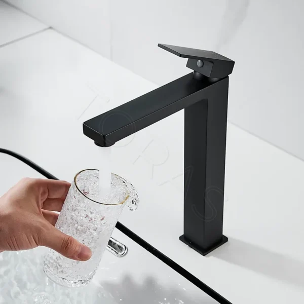 Смеситель для умывальника Shevanik S9611H