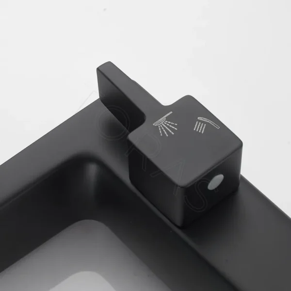 Смеситель на борт ванны Shevanik S9912H